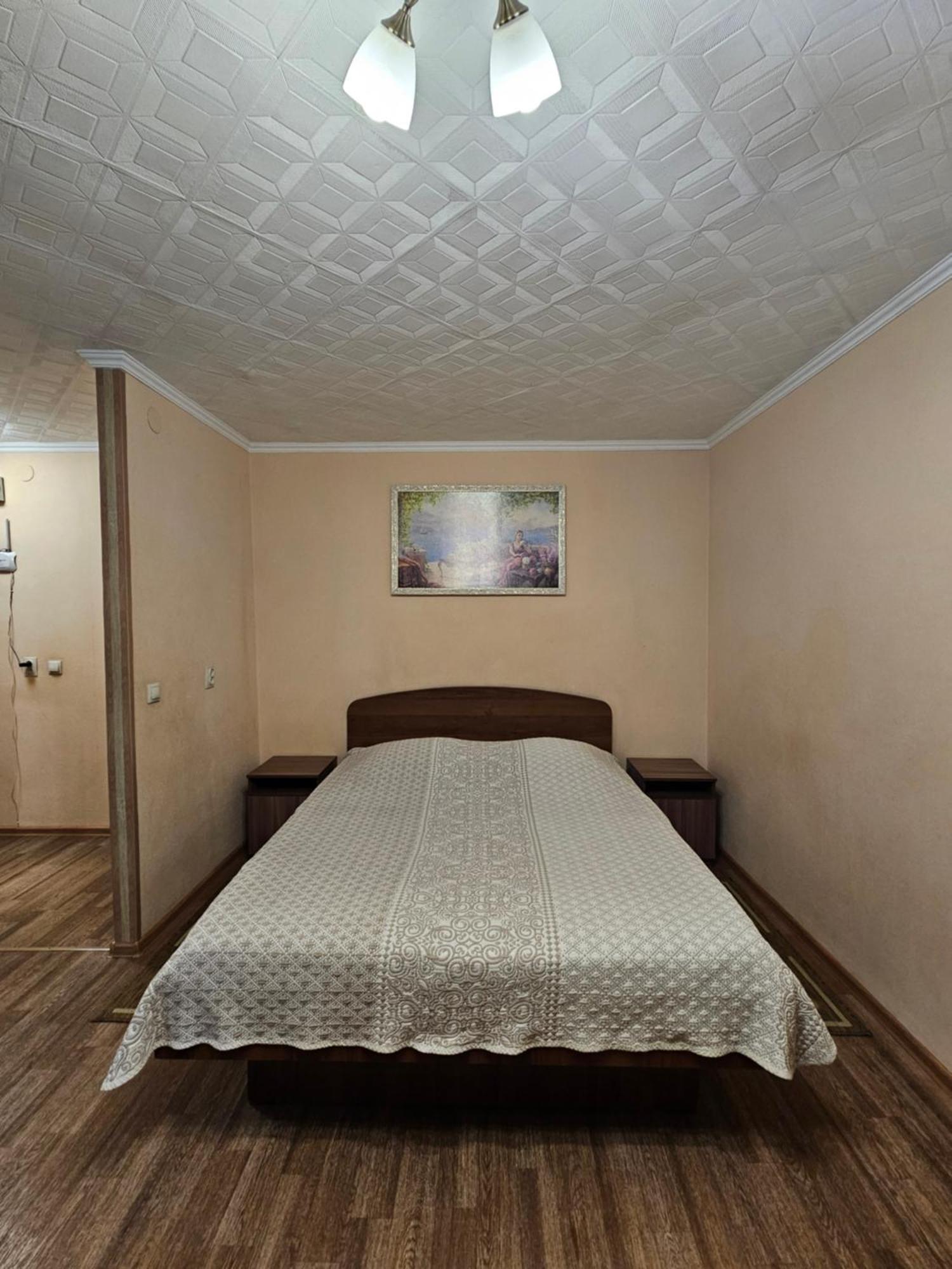 Lux Apartment On Potanina 19 Ustʼ-Kamenogorsk Dış mekan fotoğraf